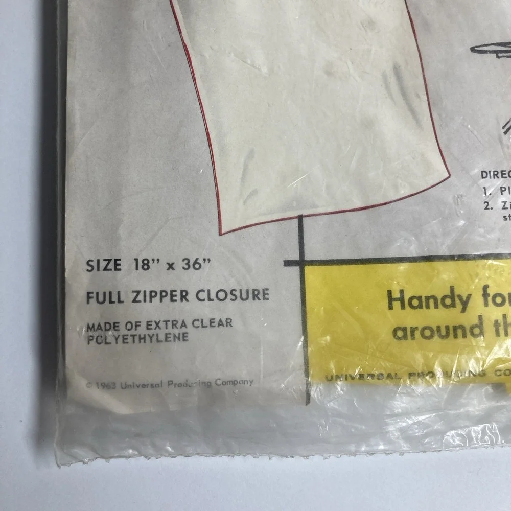 Universal Producing Co Dampener Bag Unisex M Clear Vintage 1963 Zipper 18x36